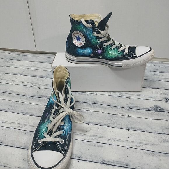 Converse Chuck Taylor All Stars Space Galaxy themed High Top M SZ 6 W SZ 8 - Picture 1 of 8
